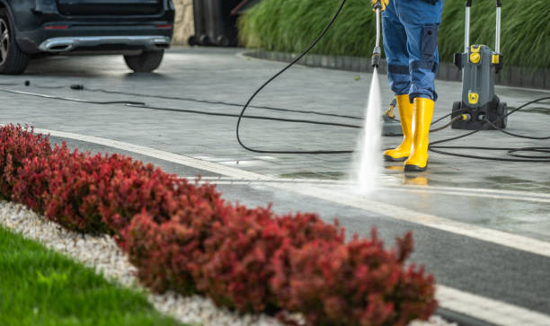 Why Choose Our Certified Pressure Washing Experts for Your Project Needs in Grand Rapids, MI?